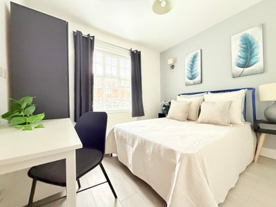 Modern Ensuites near Imperial, Hamm Hosp & Westfie Main Photo