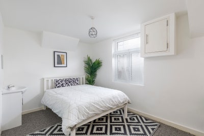 BN2 - Super Central - Double Room Main Photo