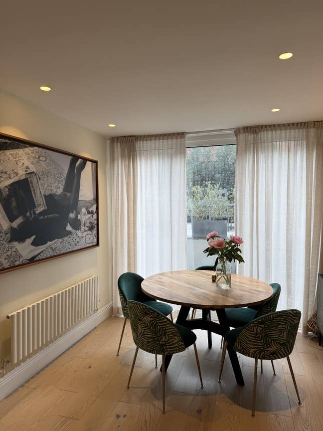 Chelsea flat with large private garden & parking Main Photo