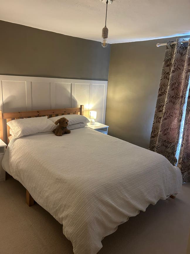 Double room in 2bed cottage Main Photo
