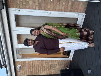 Couple seeks double room Main Photo