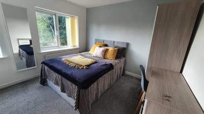 ⭐️ Double En suite Bedroom  ⭐️  Main Photo