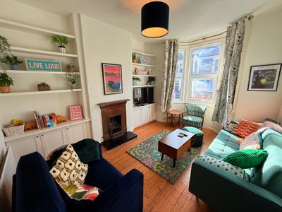 Bright Beautiful House in central Bristol Main Photo