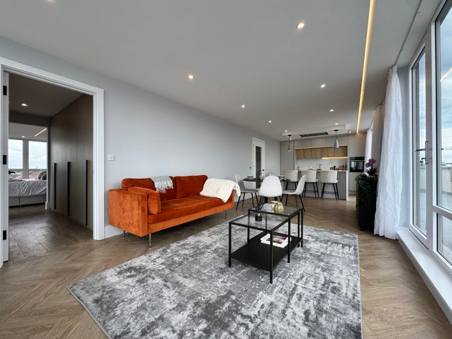 Luxury penthouse apartment 2 bed HA3 0BW  Main Photo