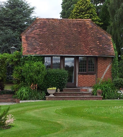 Self contained studio flat in rural location Main Photo