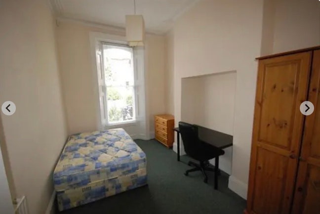 9 bed all female student house Main Photo
