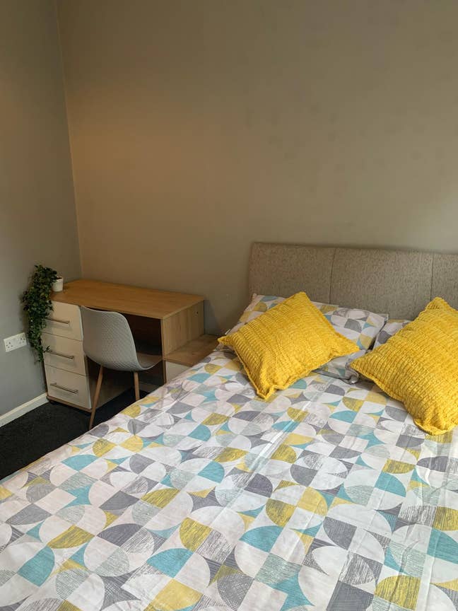 En Suite Room Close To Uni, Hospital, Media City Main Photo