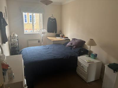 Nice double room, quiet flat, great location Main Photo