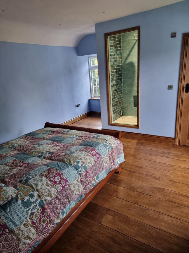 Large bedroom + ensuite nr Ashton Court Manor BS3 Main Photo