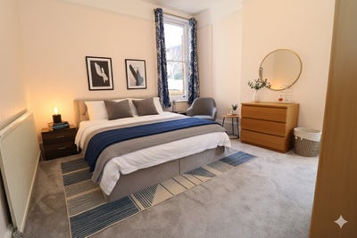 ⚡ Bright & Spacious Double Room Ready Now ⚡ Main Photo