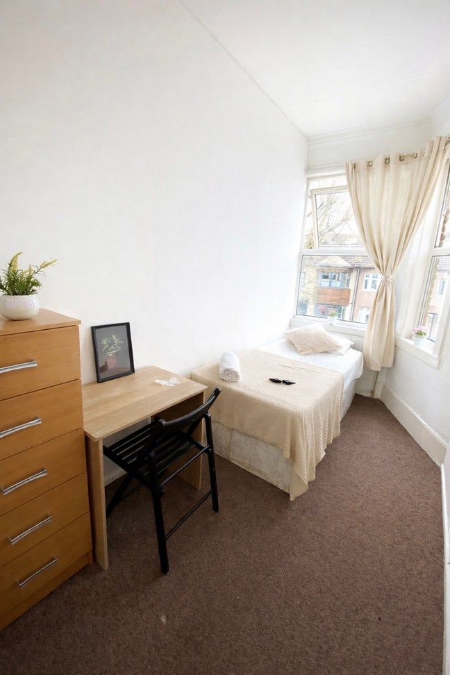 Zone 2, Kensal Rise 5’ to the Station, Cozy Single Main Photo