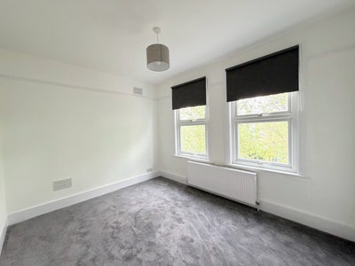 Rooms to rent Bounds Green - bills included Main Photo