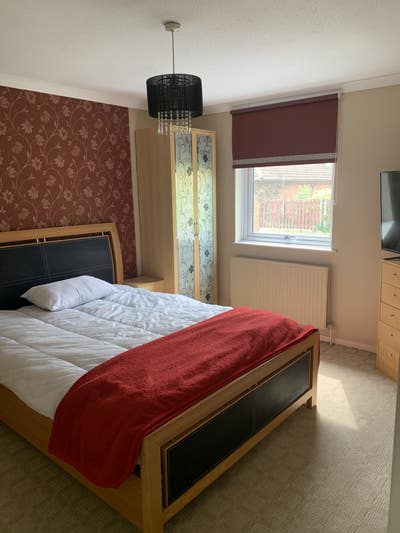 Room to rent Main Photo