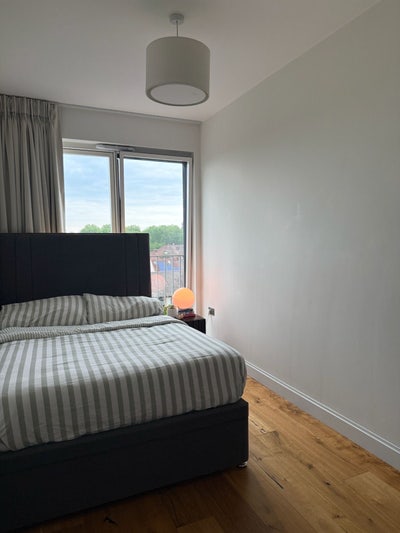 Single Room Available Now Main Photo