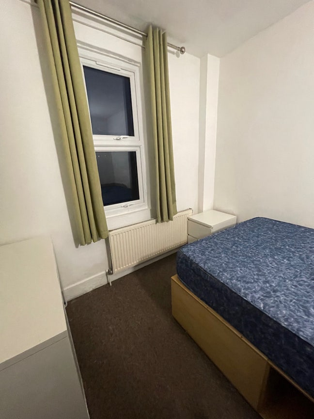 Double bedroom Main Photo