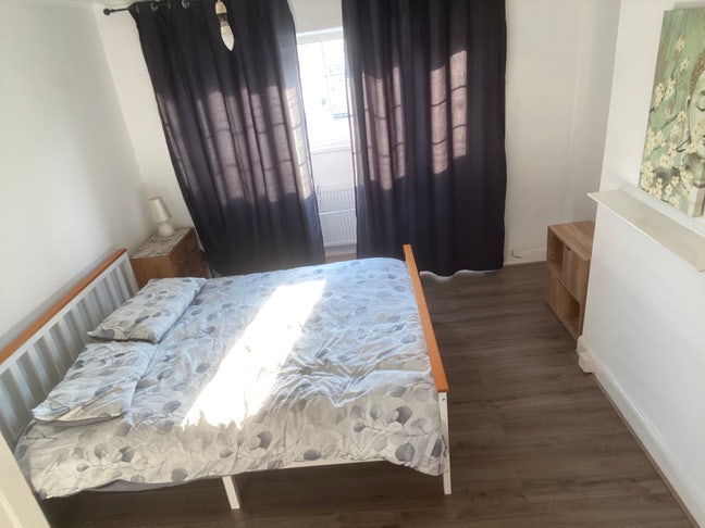 2 rooms for &pound;390 & &pound;560 pcm   Main Photo
