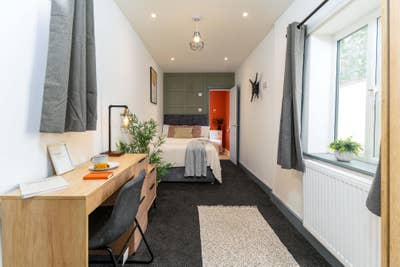 Modern Ensuite Room | Bills Inc | 2 WEEKS FREE Main Photo
