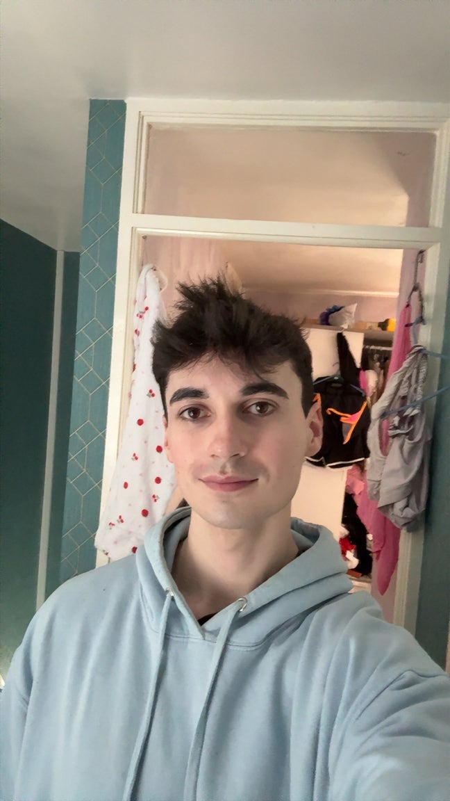 Student Male seeks a single or double room Main Photo
