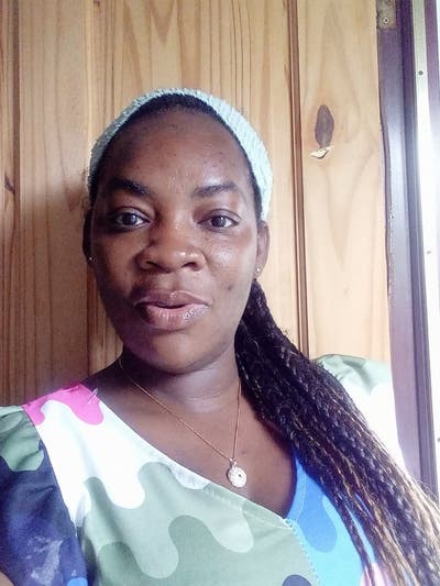 Professional Female seeks a double room Main Photo