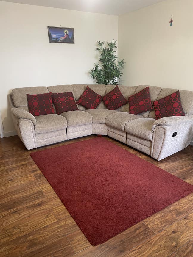 Double room to rent  Main Photo