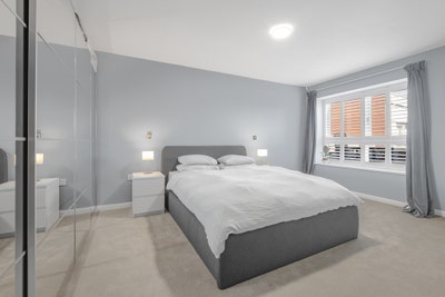 Large Double Bedroom, 2-bed with a Terrace, JQ Main Photo