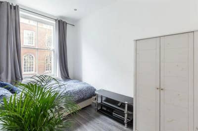 Modern 2-Bed Apartment Near Hyde Park, Marylebone  Main Photo