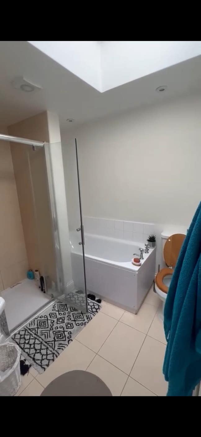 Double room to rent Main Photo