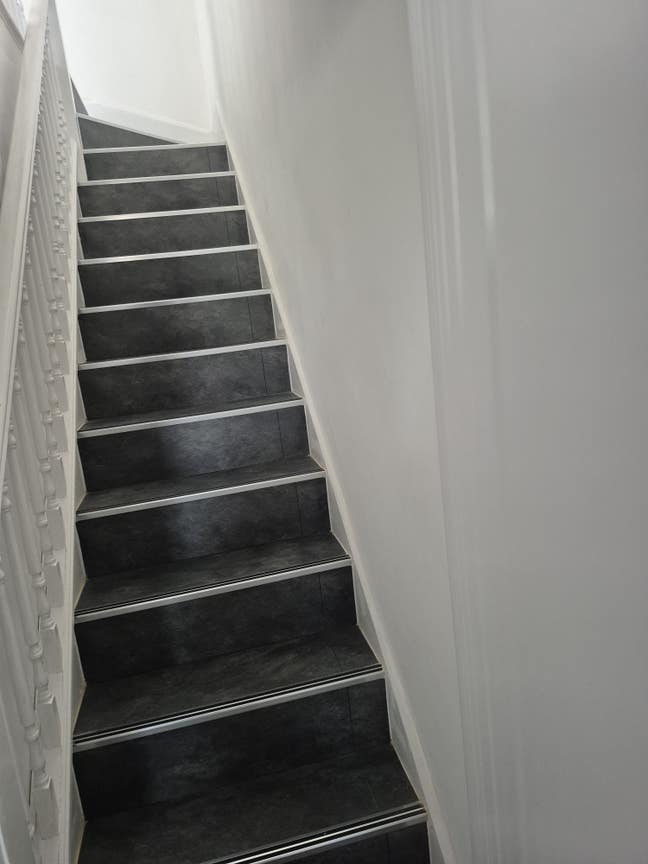 One bedroom self contained flat in a house Main Photo