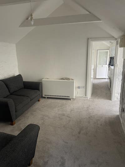 1 Bed Flat Central Penzance Main Photo
