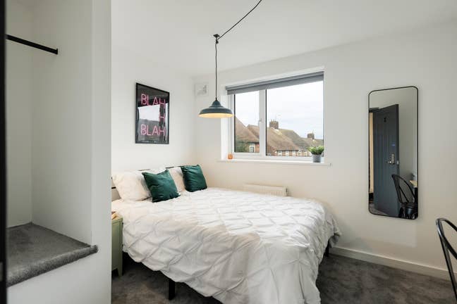 Rooms Available - Filton with Parking Main Photo