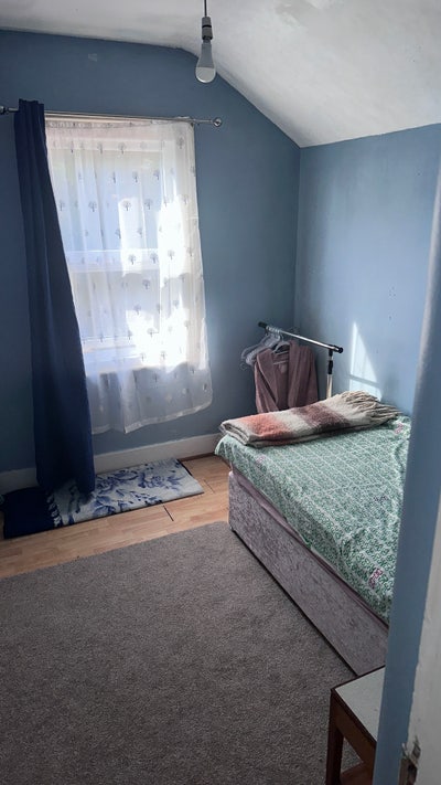 Room to Rent  Main Photo
