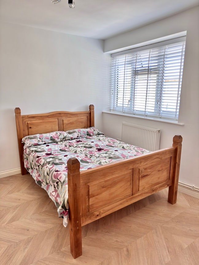 Double Bedroom for Single or Double Occupancy Main Photo