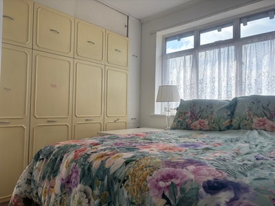 Double Room Newly Refurbished Female Preferred  Main Photo