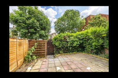 Garden Studio Flat N7 Holloway Road Station  Main Photo