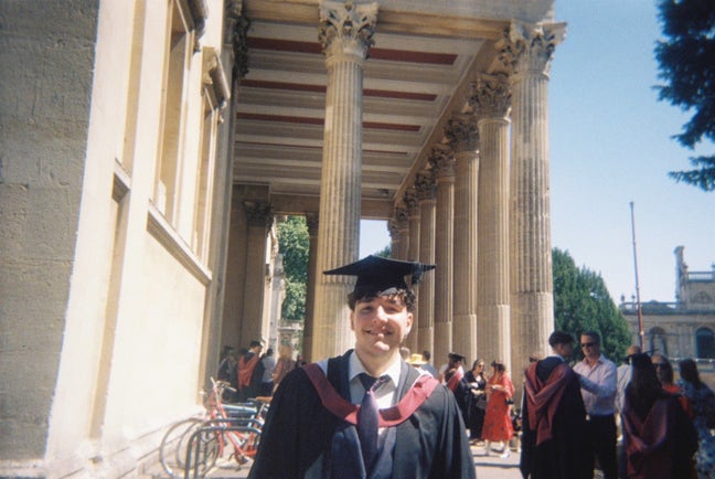PhD student looking for room in Shoreditch/Hackney Main Photo