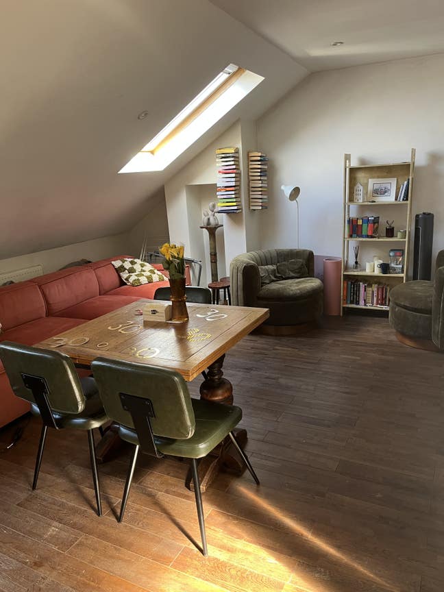 Friendly easygoing flatmate in a cute flat Main Photo