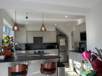 High-Spec 4-Bed Home with Loft Studio Main Photo
