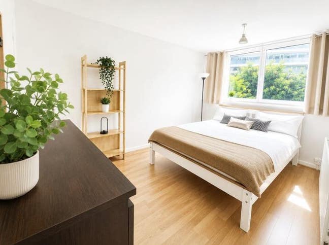 🏠 41 Claylands Road, London, SW8 📍 Stockwell Main Photo