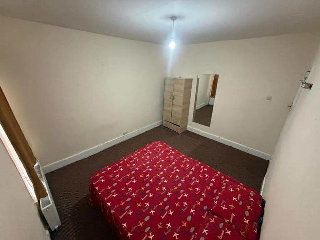 🏠 Modern Double Room | All Bills Inc | IG3 9JX Main Photo