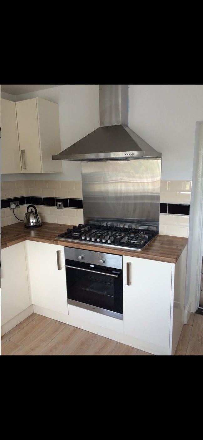 5 bed Student House to Rent Swansea  Main Photo