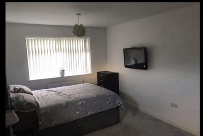 Large double en-suite room - not a house share  Main Photo
