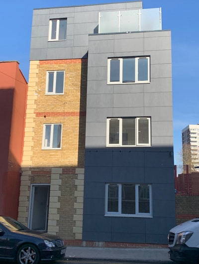 2bed flat+ bills included  Main Photo
