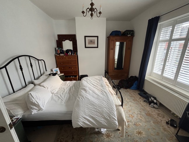 Double Room in Terraced House Main Photo