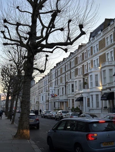 Double room in Earls Court - 2 min walk to tube Main Photo