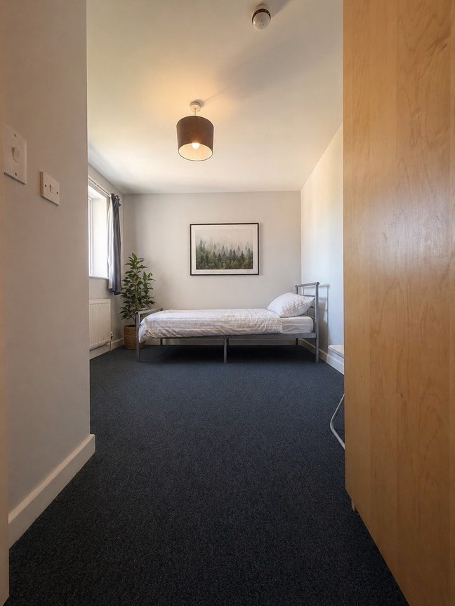 Ensuite room close to the Hospital - SN3 Main Photo