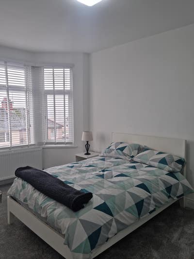 Double room to let  Main Photo