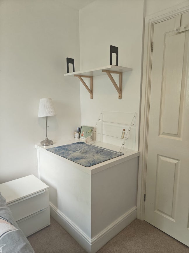 Single bedroom -Lady’s preferred  Main Photo