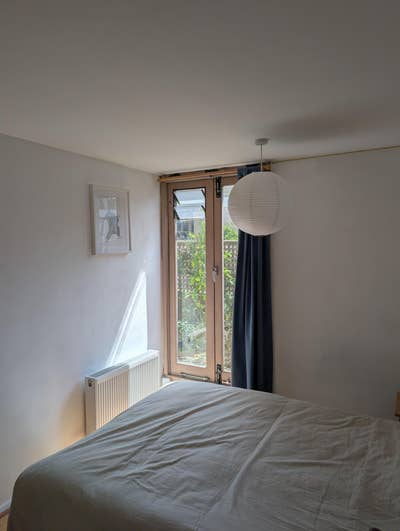 Bright Double Room Available 1st July Main Photo