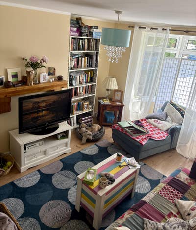 Lovely room in peaceful house Mon-Fri Main Photo