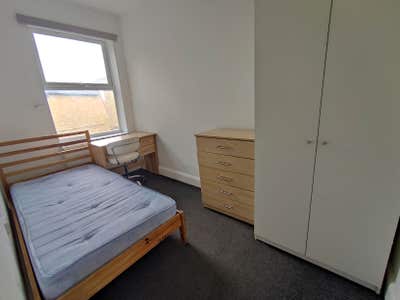 Affordable single room in Earlsfield area Main Photo
